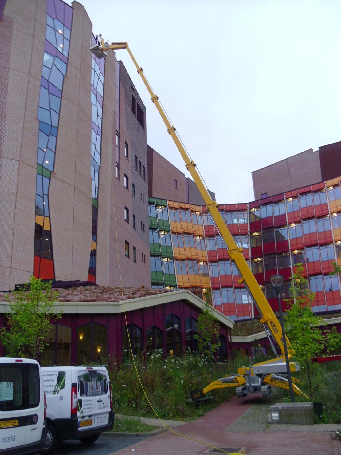 Holland Ommelift 4200 RJ.jpg