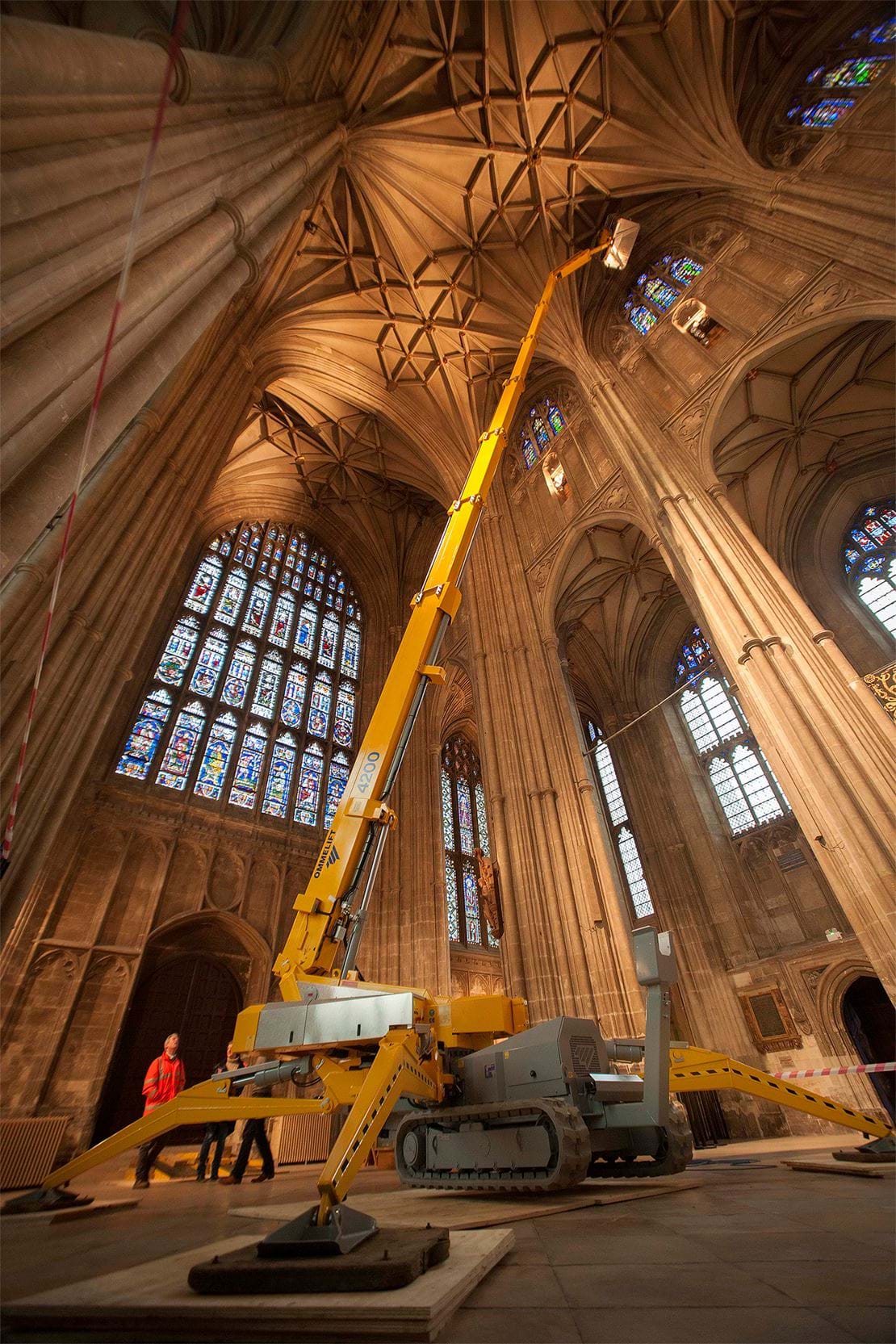 Omme Lift_Canterbury Cathedral_inside.jpg