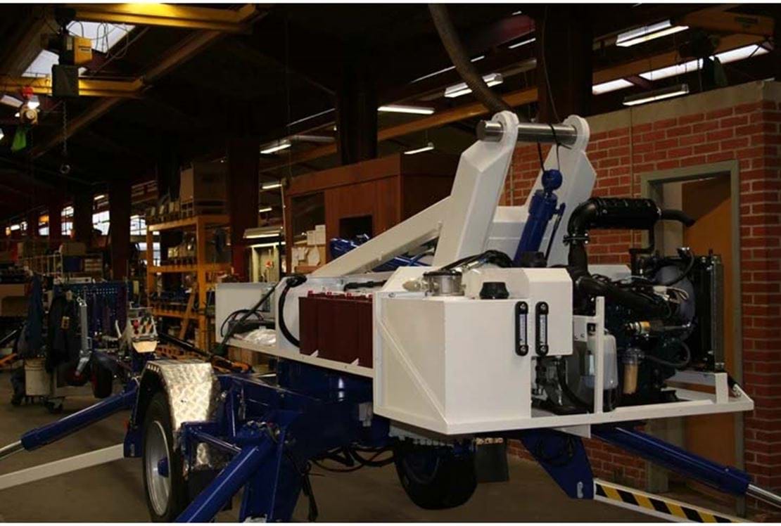 Omme Lift Enters Third Decade of Hybrid Production.jpg
