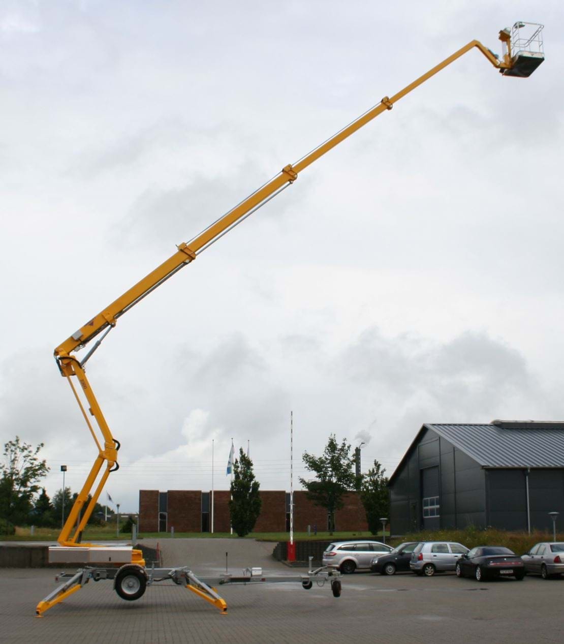 MODEL 2300 EX 2.jpg